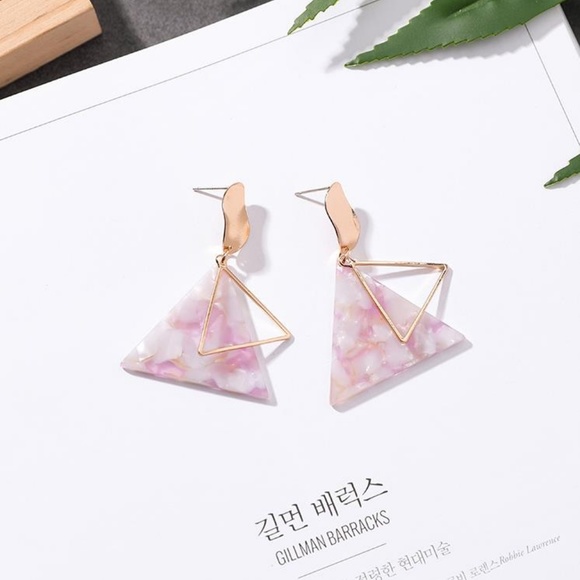 ❤️️NEW UNIQUE Cute Triangle Handmade Earrings W5 - Picture 3 of 3